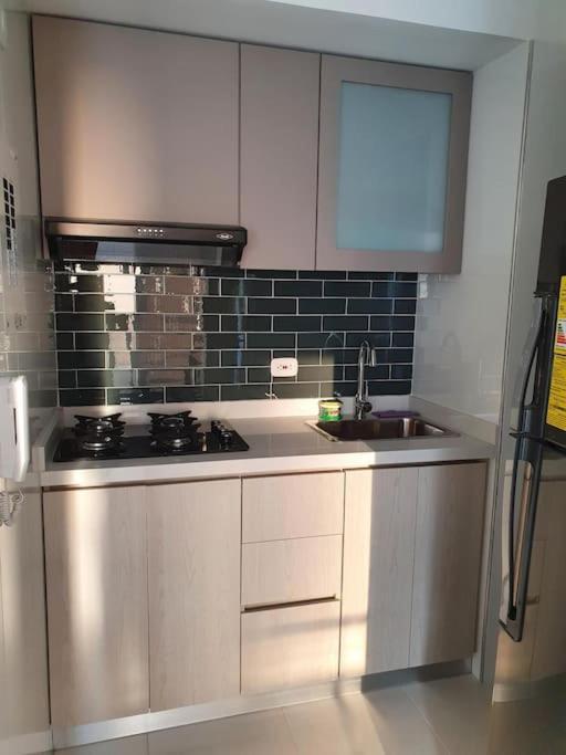 Acogedor Apto En Piso 22 Vista Al Mar Apartamento *