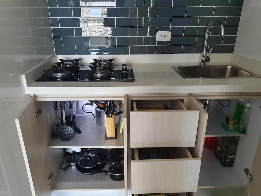 Acogedor Apto En Piso 22 Vista Al Mar Apartamento